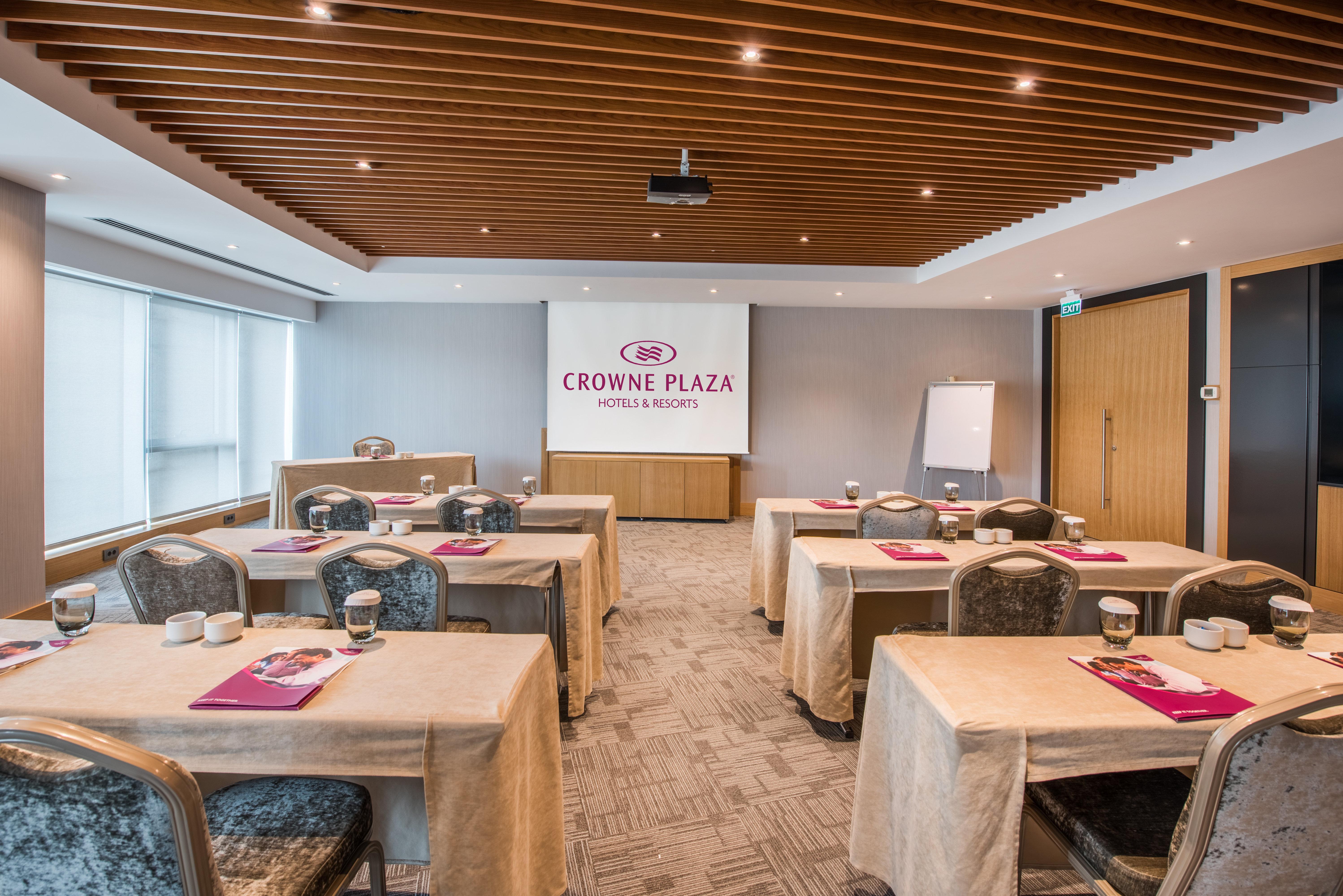 Crowne Plaza Istanbul Oryapark By Ihg Hotel Kültér fotó